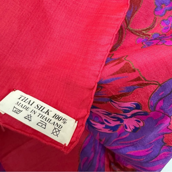 100% large silk scarf - Picture 5 of 5